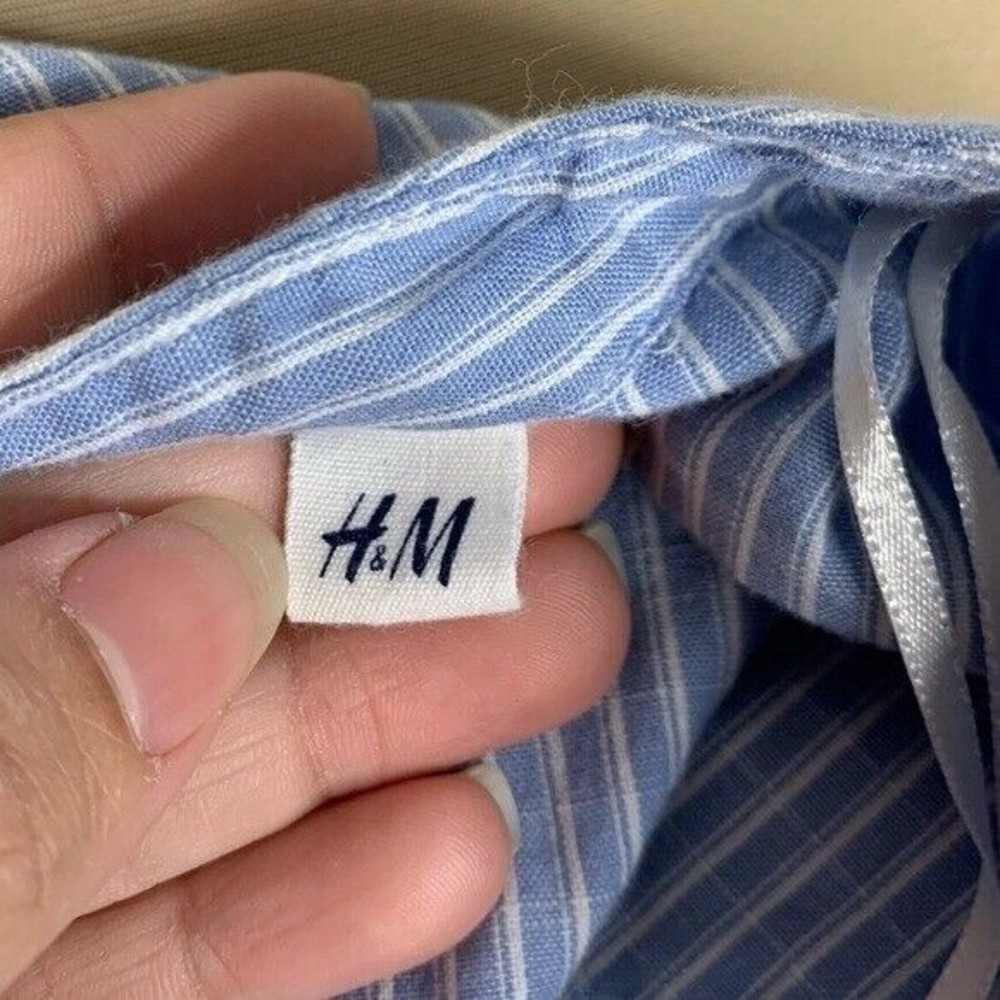 H&M Logg Women’s Top Blouse Size 2 Blue V Neck Bell Sleeves - Picture 11 of 14